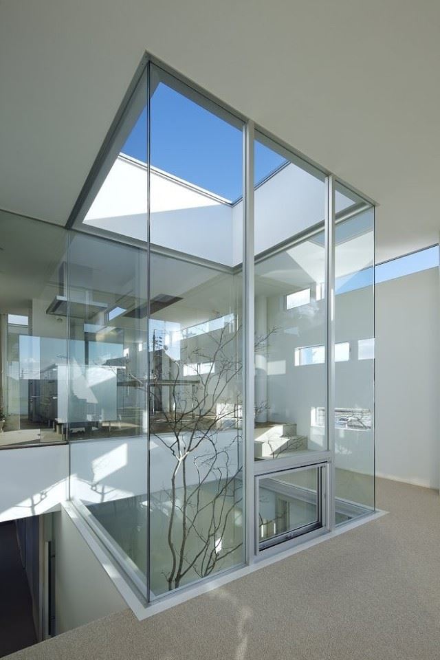 009-rhythm-plum-tree-keisuke-kawaguchi-k2design