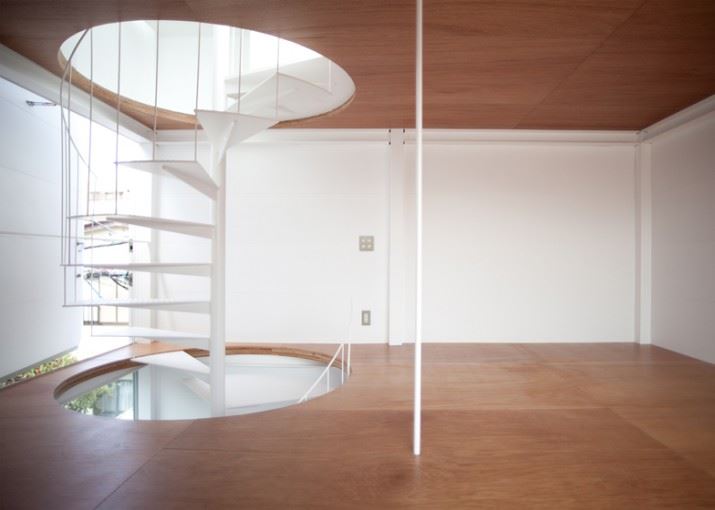 dezeen_Small-House-by-Unemori-Architects_ss_22